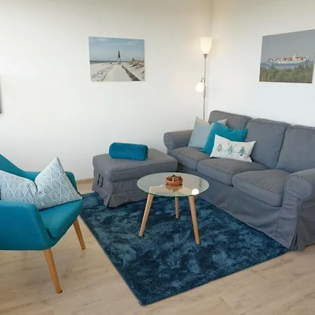 With 1 Bedroom *